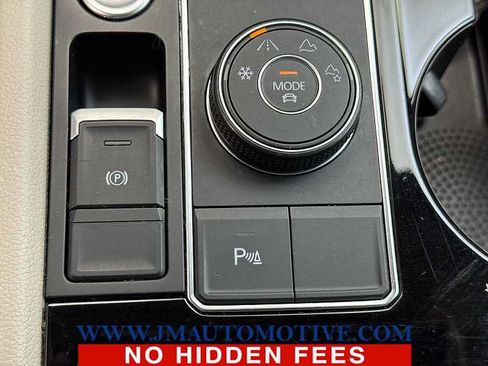 Used 2019 Volkswagen Atlas SEL AWD/4WD image 36