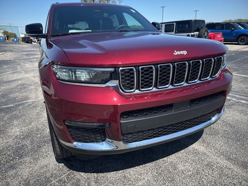 Used 2024 Jeep Grand Cherokee L Limited AWD/4WD image 52