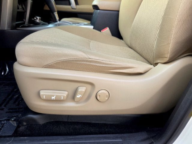 Used 2023 Toyota 4Runner SR5 AWD/4WD image 11