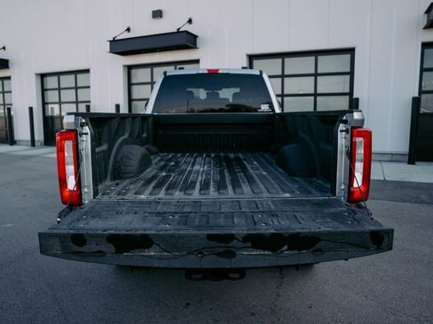 Used 2024 Ford F350 XLT image 9
