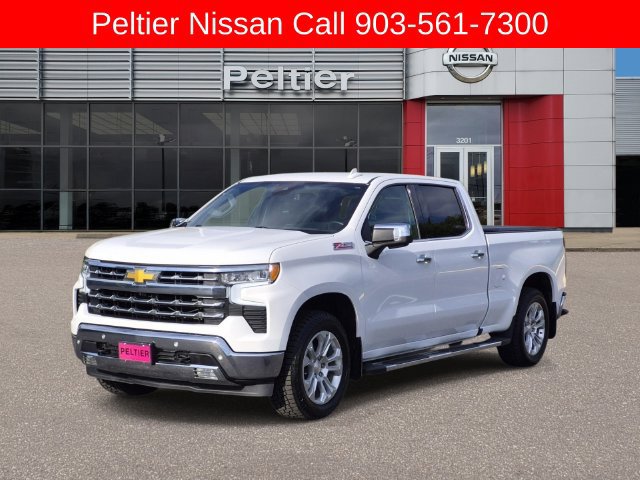 Used 2024 Chevrolet Silverado 1500 LTZ AWD/4WD image 3