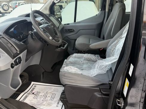 Used 2017 Ford Transit 350 XLT image 12