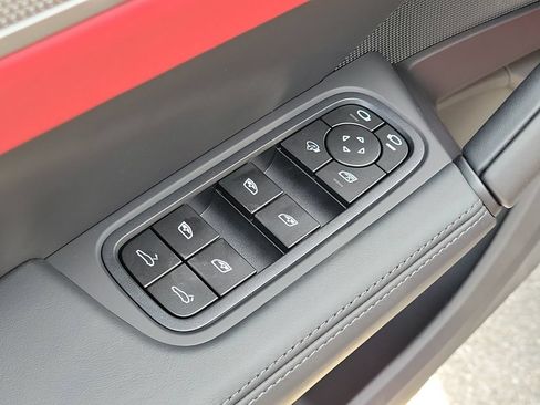 New 2026 Porsche Cayenne AWD/4WD image 25