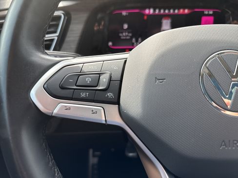 Used 2024 Volkswagen Atlas SEL Premium R-Line AWD/4WD image 19