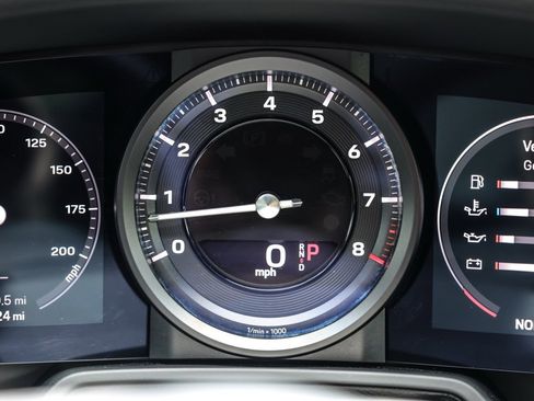 Used 2023 Porsche 911 Carrera 4S w/ Sport Package image 11