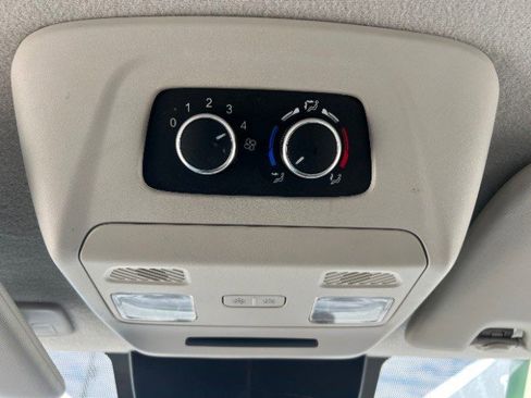 Used 2022 Ford Transit 350 XLT RWD image 40