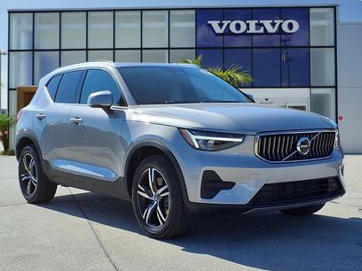 Used 2025 Volvo XC40 B5 Core w/ Protection Package Premier