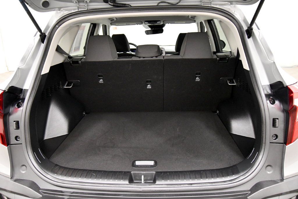 Used 2026 Kia Seltos LX AWD/4WD image 7