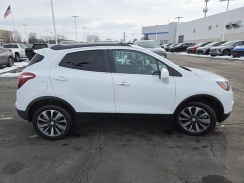 Used 2022 Buick Encore Preferred image 14