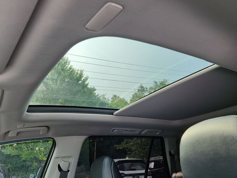 Used 2026 Toyota Grand Highlander AWD Hybrid image 14