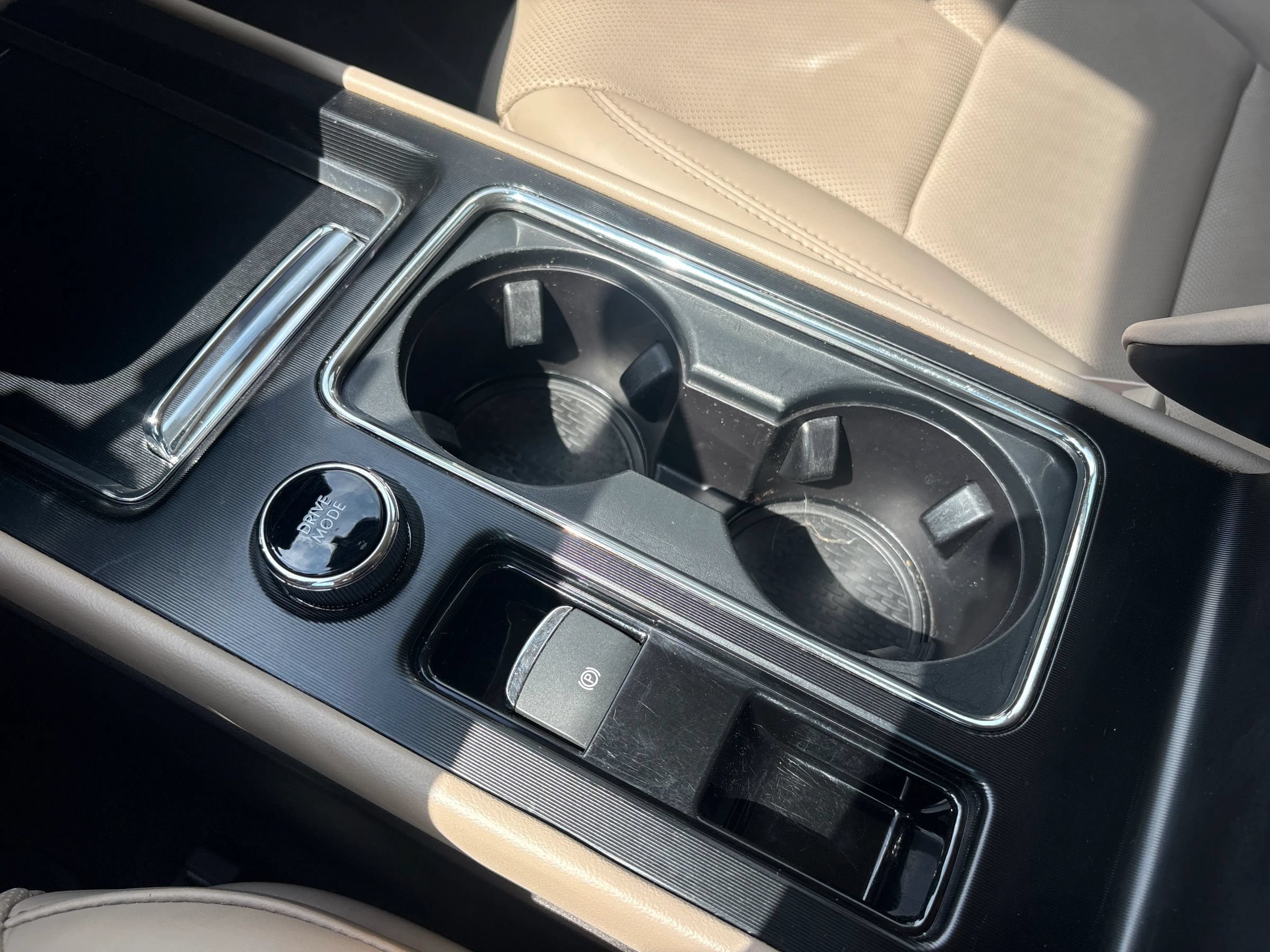 Used 2020 Lincoln Corsair FWD image 14