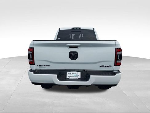 Used 2022 RAM 2500 Limited AWD/4WD image 4