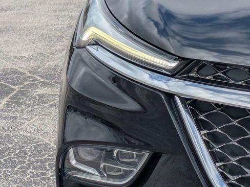 Used 2023 Buick Enclave Avenir w/ Avenir Technology Package image 10