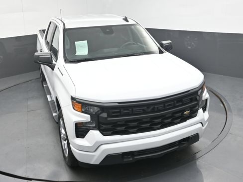 Used 2024 Chevrolet Silverado 1500 Custom AWD/4WD image 28