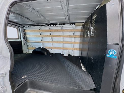Used 2024 Chevrolet Express 2500 Work Van Cargo w/ Driver Convenience Package image 17
