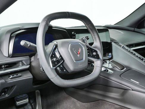 Used 2024 Chevrolet Corvette Stingray Preferred Cpe w/ Z51 Performance Package RWD image 9