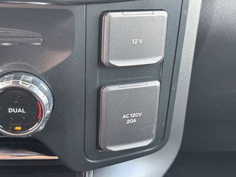 Certified 2025 Ford F150 Lariat w/ Equipment Group 501A Mid image 4