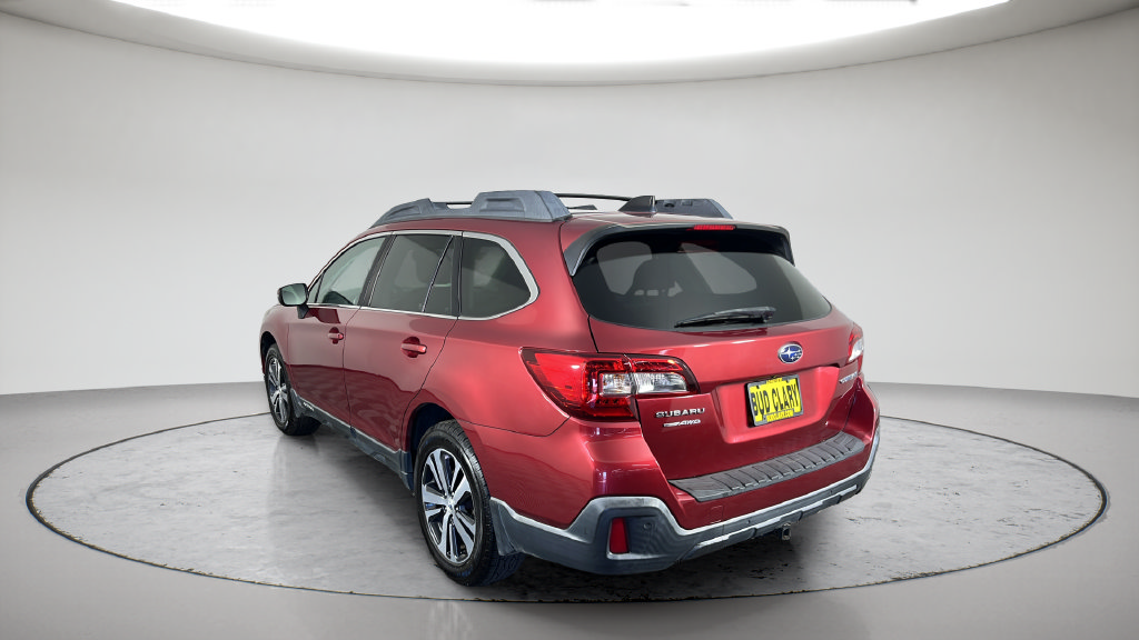 Used 2018 Subaru Outback 2.5i Limited AWD/4WD image 10