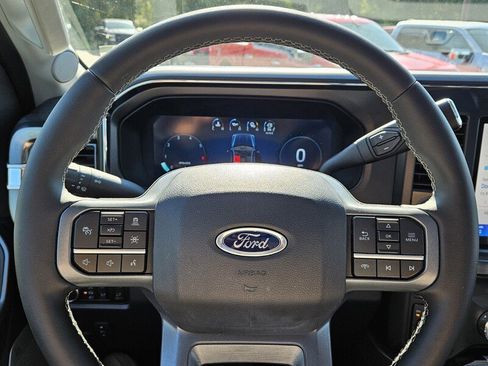 Used 2025 Ford F250 Lariat w/ Lariat Ultimate Package image 23