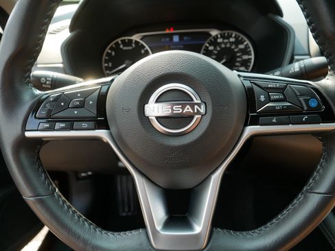 Certified 2023 Nissan Altima 2.5 SV w/ SV Premium Package AWD/4WD image 25
