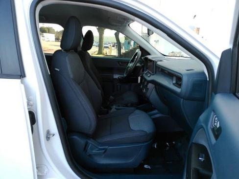 Used 2022 Ford Maverick XL image 17