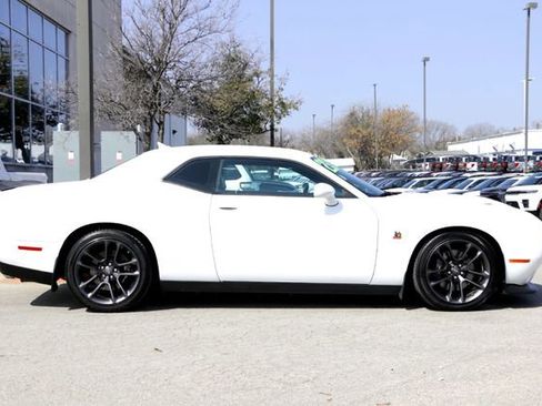 Used 2023 Dodge Challenger R/T Scat Pack w/ Plus Package image 4