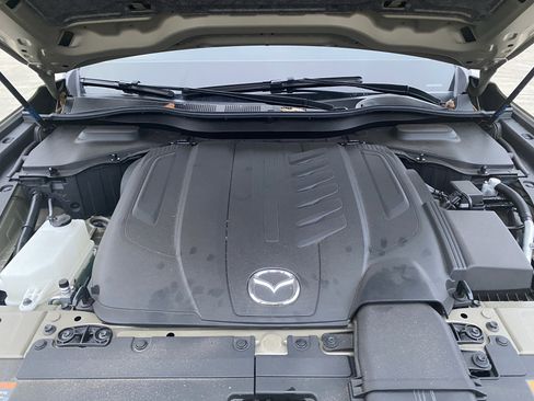 Used 2025 MAZDA CX-70 3.3 Turbo w/ Preferred Package image 12