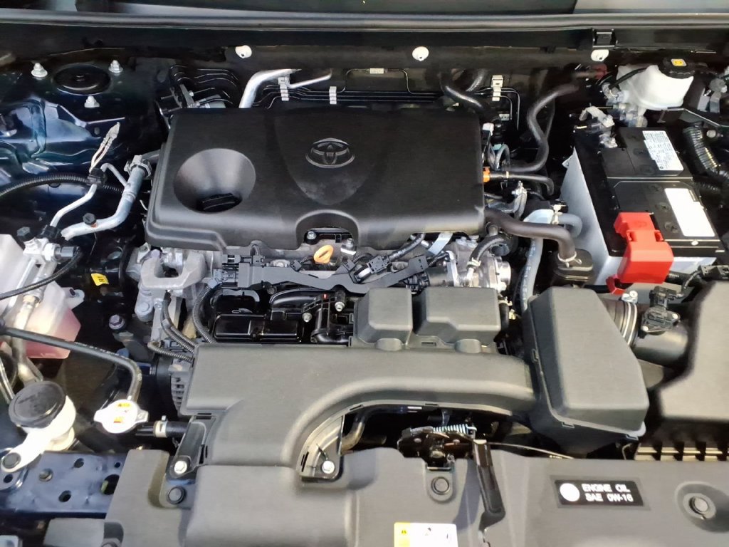 Used 2023 Toyota RAV4 XLE AWD/4WD image 29