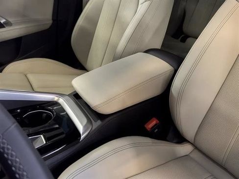 Certified 2025 Audi Q5 Premium w/ Premium Plus AWD/4WD image 25
