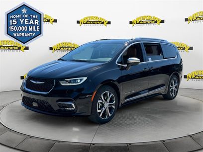 New 2026 Chrysler Pacifica Pinnacle