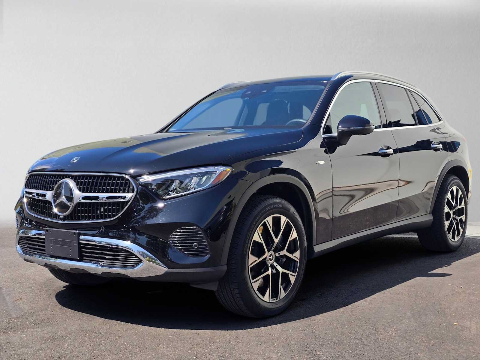 Certified 2025 Mercedes-Benz GLC 350e 4MATIC image 5