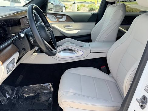 Used 2024 Mercedes-Benz GLE 450e 4MATIC image 18
