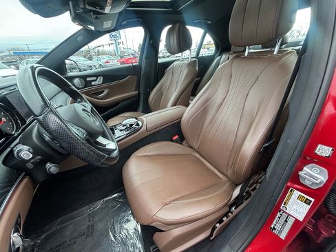 Used 2017 Mercedes-Benz E 300 image 9