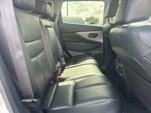 Used 2024 Nissan Murano SV w/ SV Midnight Edition Package AWD/4WD image 10