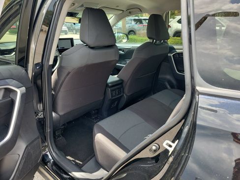 Used 2024 Toyota RAV4 XLE FWD image 9