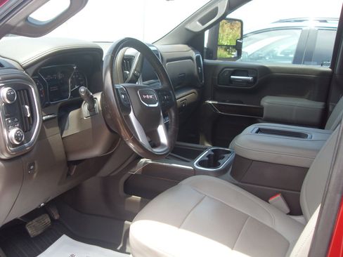 Used 2021 GMC Sierra 1500 SLT RWD image 5