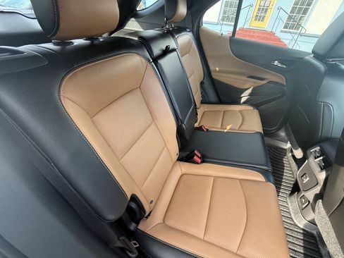 Used 2020 Chevrolet Equinox Premier AWD/4WD image 25