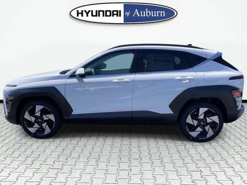 New 2026 Hyundai Kona Limited FWD image 8
