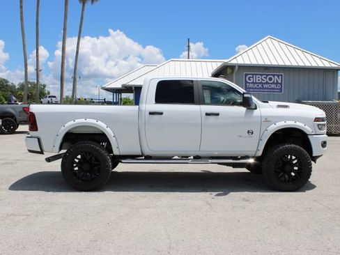 Used 2025 RAM 2500 Big Horn AWD/4WD image 13