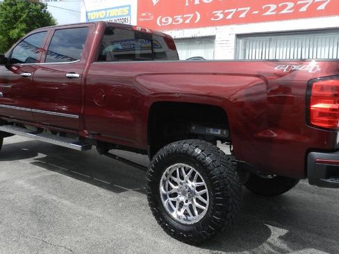 Used 2016 Chevrolet Silverado 2500 High Country w/ Duramax Plus Package AWD/4WD image 8