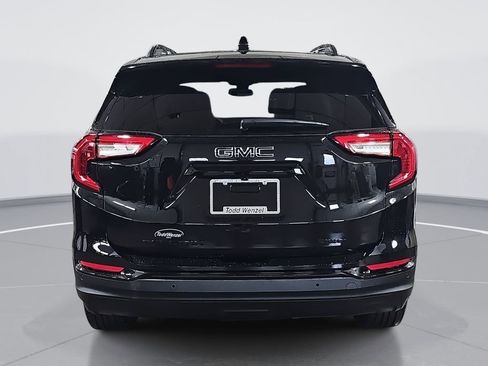 Certified 2024 GMC Terrain SLT w/ Tech Package image 5