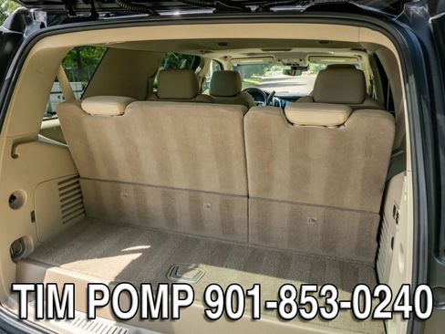 Used 2020 Cadillac Escalade Luxury RWD image 16