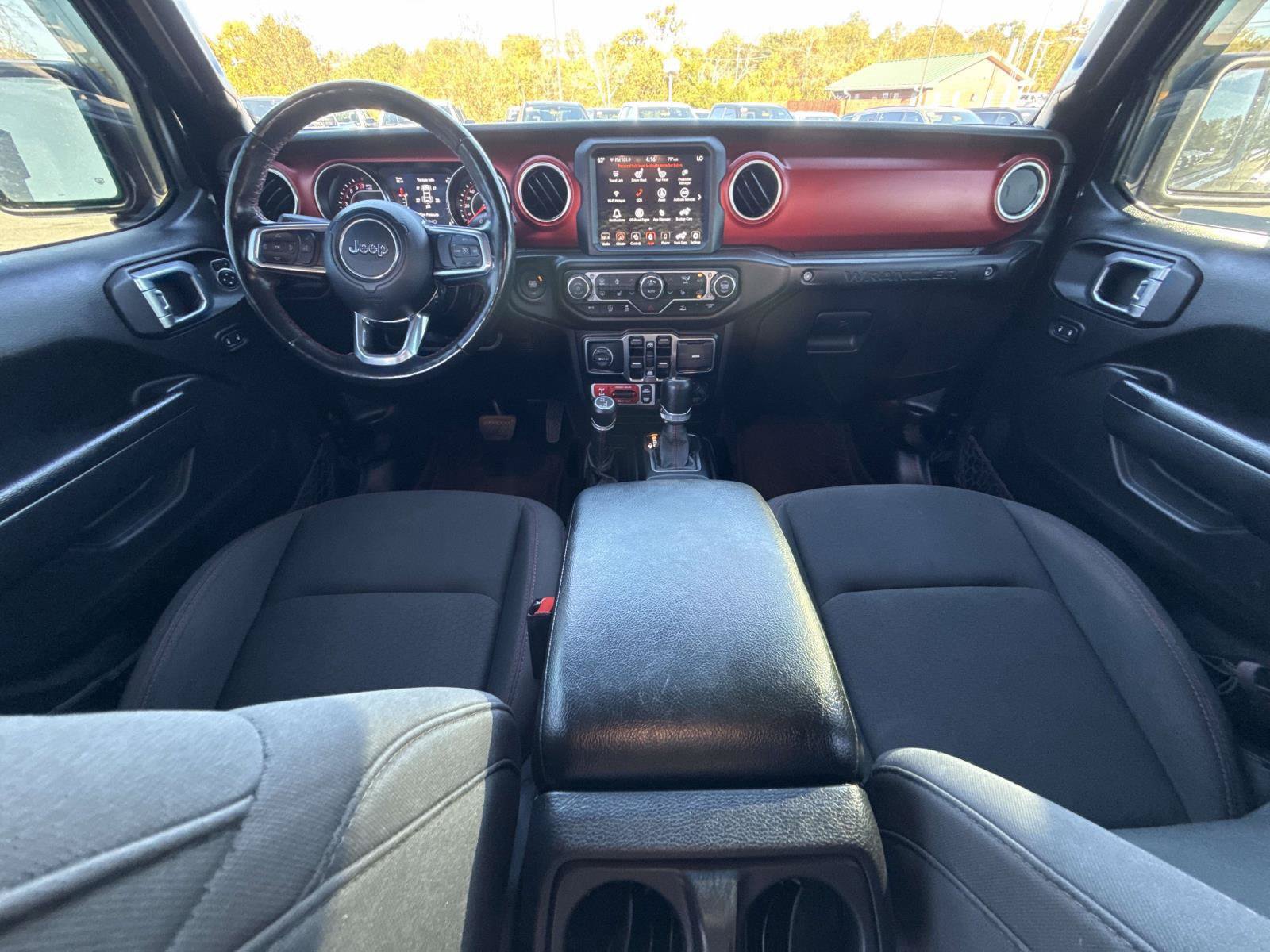 Certified 2022 Jeep Wrangler Unlimited Rubicon w/ LED Lighting Group AWD/4WD image 16