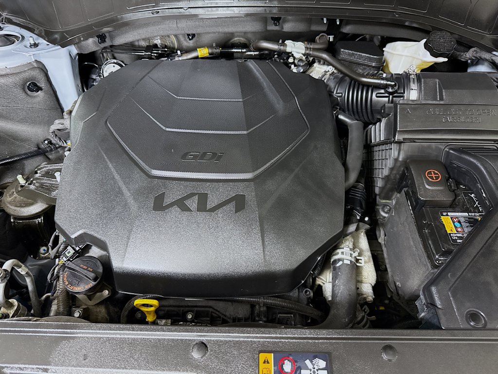 Used 2022 Kia Telluride EX w/ EX Premium Package AWD/4WD image 37