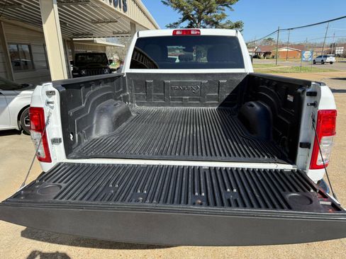 Used 2024 RAM 2500 Big Horn AWD/4WD image 8