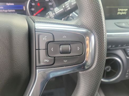 Used 2023 Chevrolet Blazer LT image 19