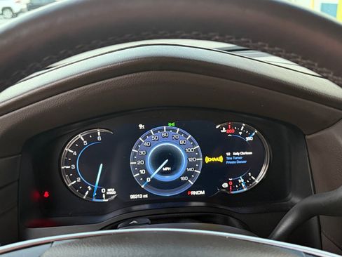 Used 2016 Cadillac Escalade Premium image 19