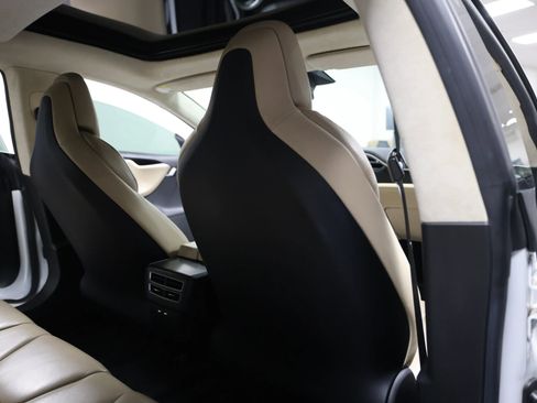 Used 2017 Tesla Model S P100D image 42