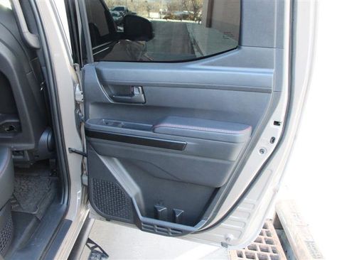 Used 2025 Toyota Tacoma TRD Pro image 25