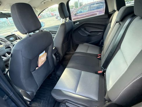 Used 2019 Ford Escape SE AWD/4WD image 9